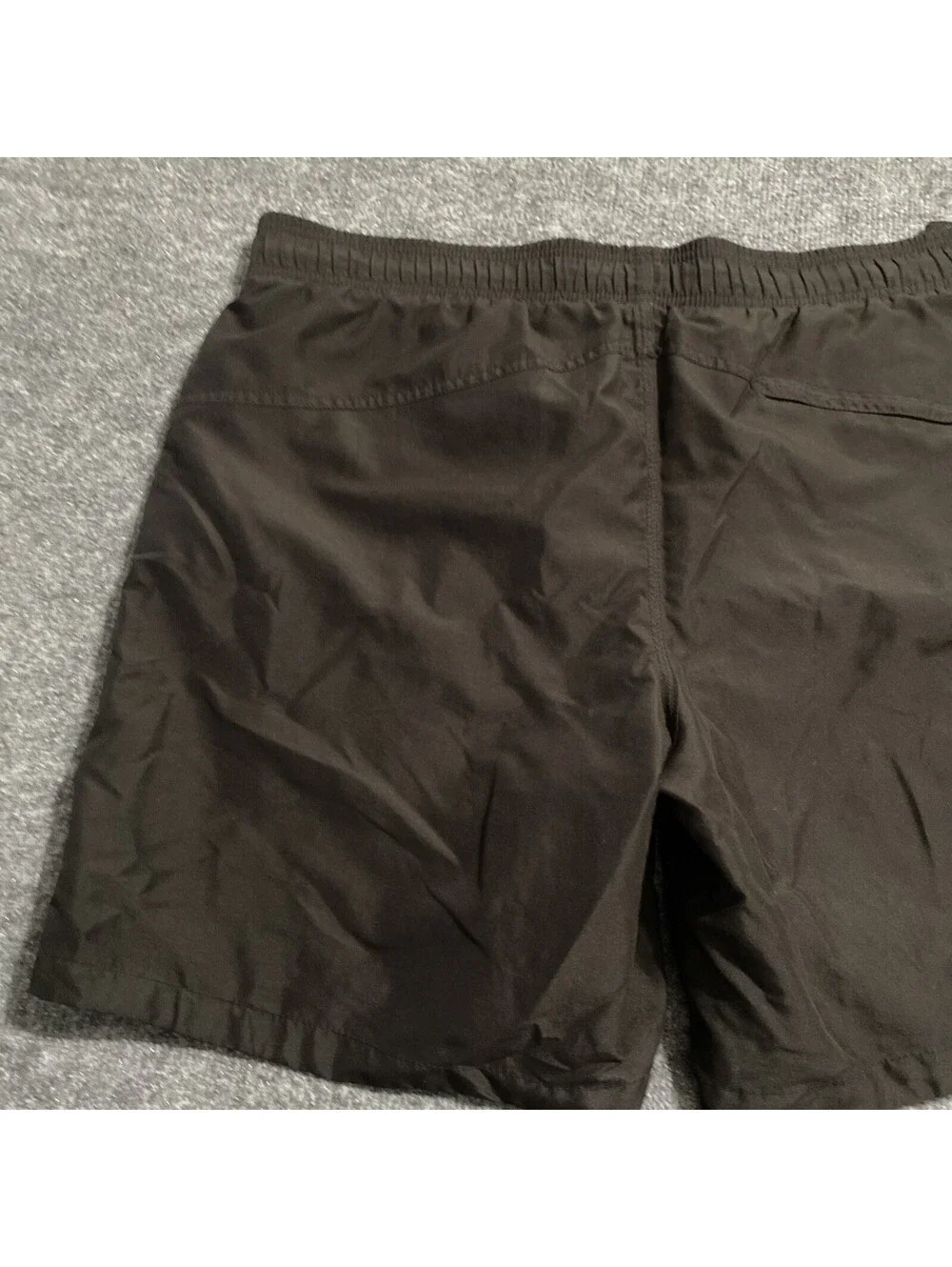 Black & Red  Speedo Mens Swim Shorts Swim Trunks Size L  …. 10